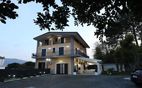 Come A Casa Bed And Breakfast